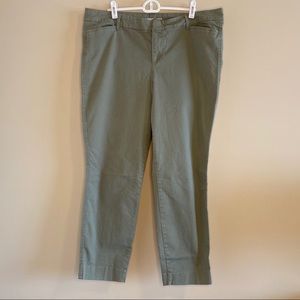 Old Navy pixie pants